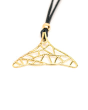 Load image into Gallery viewer, Nancy Miller x Whale Trust Whale Tail Necklace in 18kt Gold